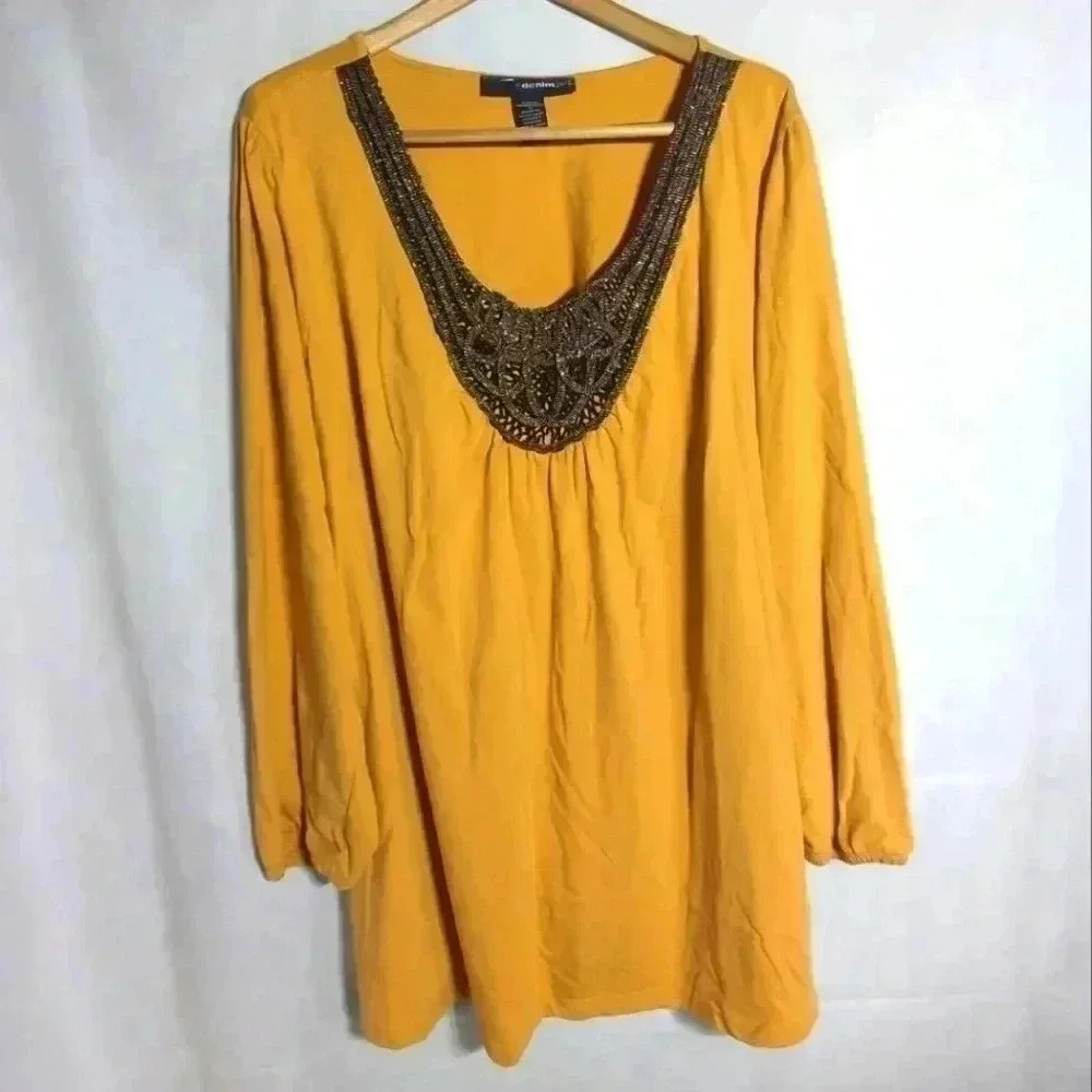 Denim 24/7 Ladies Mustard Yellow top with woven detail sz 3X
